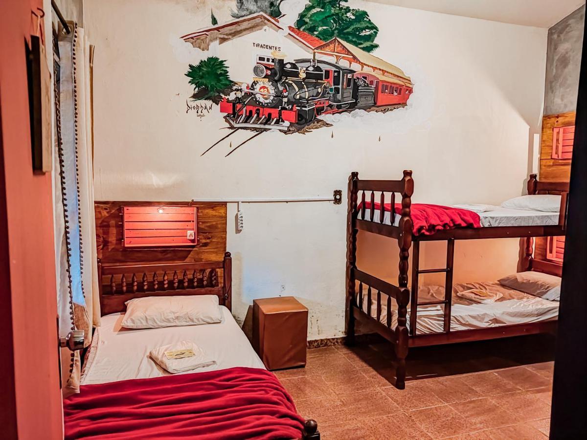 Mixed Dormitory Room,1357696121:JPEG