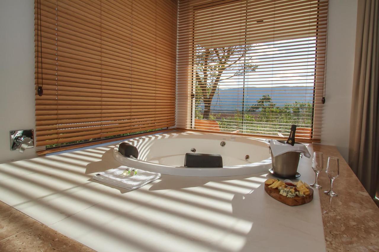 Deluxe Junior Suite