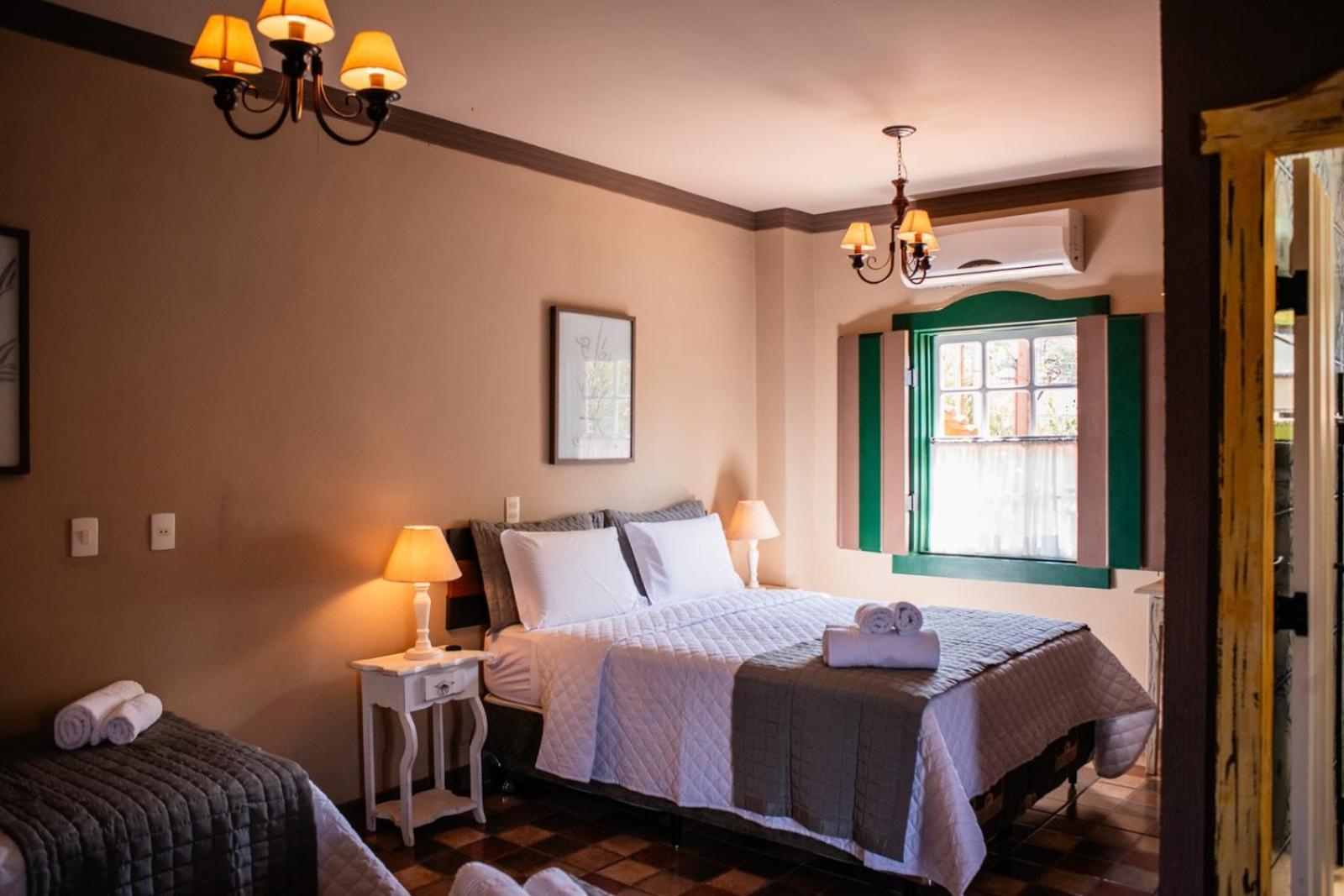 Deluxe Quadruple Room,1589117393:JPEG