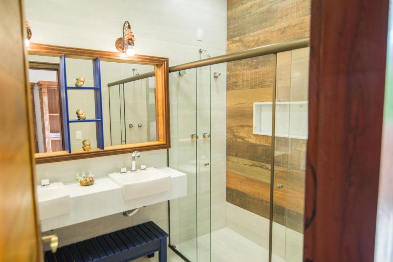 Deluxe Suite Spa Bath